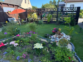 Ferienbungalow Zum Blumengarten Ribnitz-Damgarten